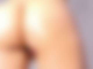 Live-camshow met APRIL-ROSES - Big Tits Toys op Camsoda