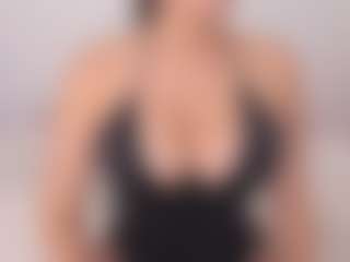 Live cam show with APRIL-ROSES - BBW Amateur on sexylive.show