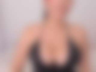 APRIL-ROSES's Live Sex Cam Show