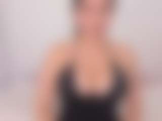 Cam Show en direct de APRIL-ROSES