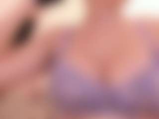 APRIL-ROSES's Live Sex Cam Show