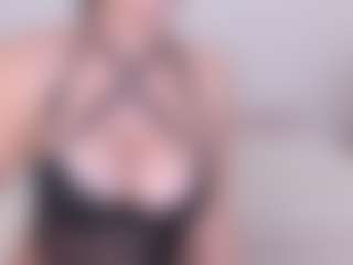 APRIL-ROSES's Live Sex Cam Show
