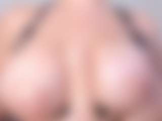 APRIL-ROSES's Live Sex Cam Show