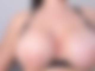 APRIL-ROSES's Live Sex Cam Show