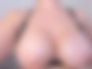 Live cam show with APRIL-ROSES - Dildo on Camsoda