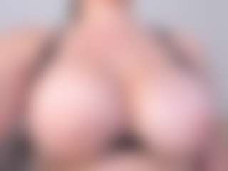 Live cam show with APRIL-ROSES - Cosplay Curvy on Camsoda