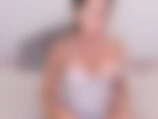 APRIL-ROSES's Live Sex Cam Show