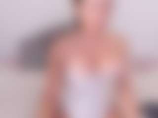 APRIL-ROSES's Live Sex Cam Show