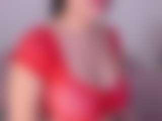 Live cam show with APRIL-ROSES - Latina on Camsoda