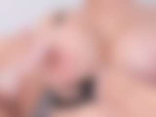 APRIL-ROSES's Live Sex Cam Show