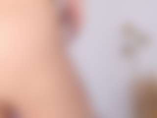 APRIL-ROSES's Live Sex Cam Show