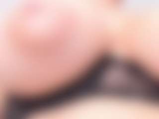 APRIL-ROSES's Live Sex Cam Show