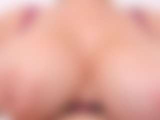 APRIL-ROSES's Live Sex Cam Show