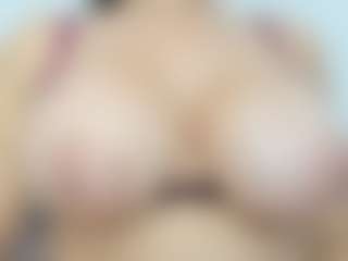 APRIL-ROSES's Live Sex Cam Show