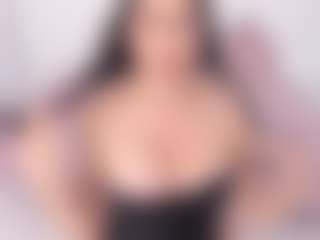 Live cam show with APRIL-ROSES - Skinny on Camsoda