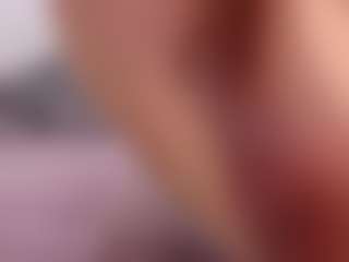 APRIL-ROSES's Live Sex Cam Show