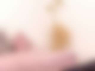 APRIL-ROSES's Live Sex Cam Show