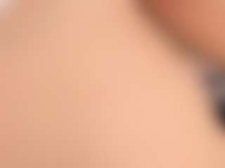 Live cam show with APRIL-ROSES - Fingers on Camsoda