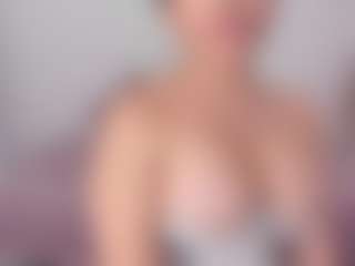 APRIL-ROSES's Live Sex Cam Show
