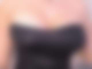 APRIL-ROSES's Live Sex Cam Show