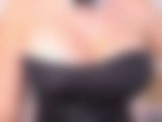 APRIL-ROSES's Live Sex Cam Show