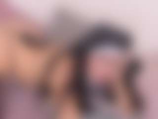Live cam show with APRIL-ROSES - Indian Petite on Camsoda | colombia