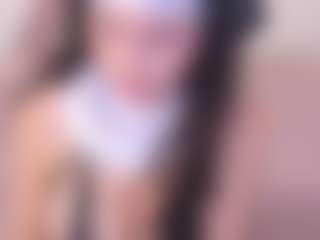 Live cam show with APRIL-ROSES - Shaved Pussy on Gym Cam Girls