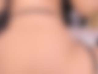 Live cam show with APRIL-ROSES - Cosplay on madthumbs