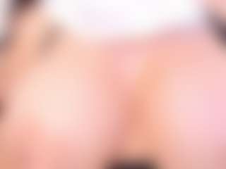 Live-Cam-Show mit APRIL-ROSES - Asshole auf Camsoda