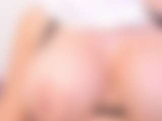 APRIL-ROSES's Live Sex Cam Show