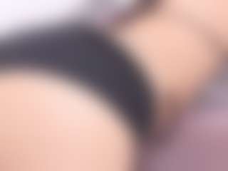 Cam Show en direct de APRIL-ROSES