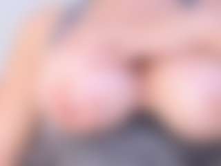 APRIL-ROSES's Live Sex Cam Show