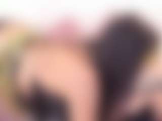 APRIL-ROSES's Live Sex Cam Show