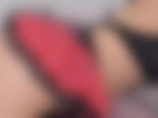 APRIL-ROSES's Live Sex Cam Show