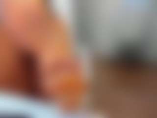 Live cam show with ayumilove - Spank MILF on Milfs Live