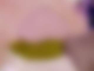 Nicole MILF webcam performer live streaming