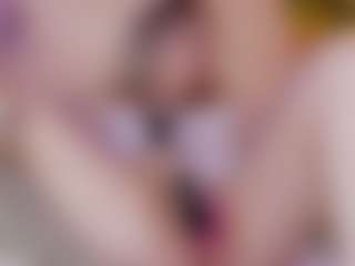 Live cam show with Nicole - Mature on crypto-cams