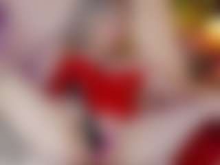 Nicole MILF webcam performer live streaming
