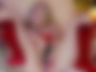 Nicole MILF webcam performer live streaming