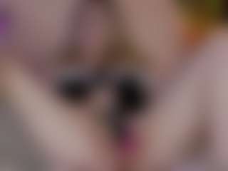 Live cam show with Nicole - Mature on anonymated.com