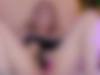 Live cam show with Nicole - Middle Aged on infinitiblacc.com