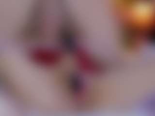 Live cam show with Nicole - Small Tits Mature on TeamSkeetLive