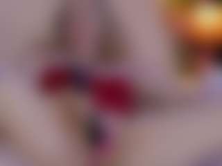 Live cam show with Nicole - Blonde Hair Small Tits on CSO-WL