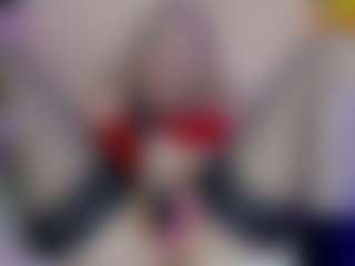 Nicole MILF webcam performer live streaming