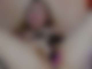 Live cam show with Nicole - Big Ass on slutload