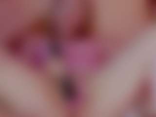 Live cam show with Nicole - Spank MILF on CSO-WL