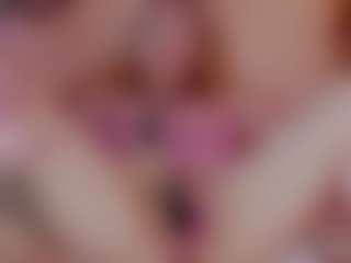 Live cam show with Nicole - Squirt on madthumbs