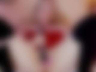 Live cam show with Nicole - Fingering on livesuperchat.net