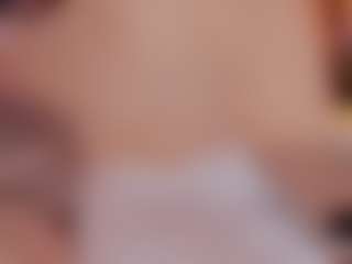 Live cam show with Nicole - Small Tits Mature on Instabang
