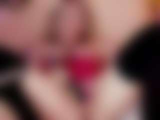 Live cam show with Nicole - Mature on numayanayam.club